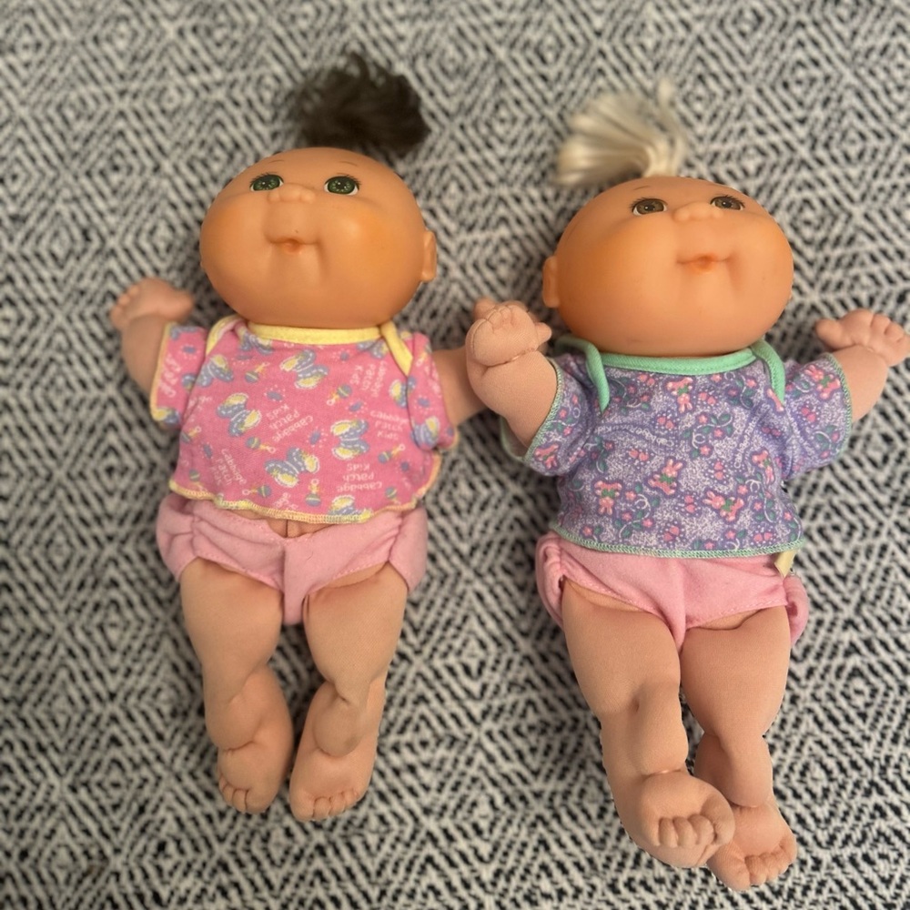 Vintage Cabbage Patch Baby Doll By Mattel Set Of 2